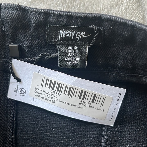 NWT Nasty Gal Diamanté Pinstripe Bandeau Mini Dress - Picture 4 of 4